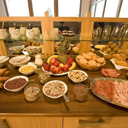 Hotel-Garni Ehrenfels-3